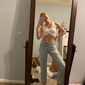 Levi low rise light wash jeans